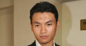 Pilihan Raya Kecil (PRK) Parlimen Port Dickson nampaknya semakin sengit apabila bekas pembantu peribadi Datuk Seri Anwar Ibrahim, Saiful Bukhari Azlan mengesahkan akan bertanding di atas tiket bebas.