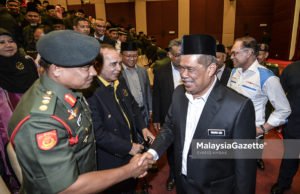 Mat Sabu dan Anwar bersama Persatuan Veteran Tentera Batalion Ke 22 RAMD