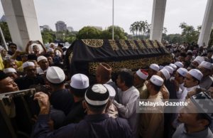 Pengebumian Tokoh Agama, Allahyarham Tan Sri Hassan Azhari