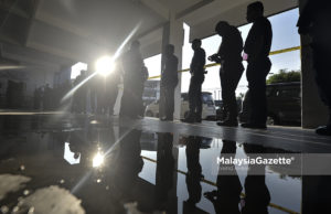 Daily Life – Anggota Polis Mengundi Awal – PRK Port Dickson