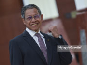 Wakil tunggal Pakatan Harapan (PH) di Kelantan, Datuk Seri Mustapa Mohamed muncul pada hari terakhir persidangan Dewan Undangan Negeri (DUN) Kelantan.