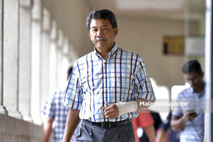 Timbalan Presiden UMNO Datuk Seri Mohamad Hasan akan berbincang dengan barisan peguamnya keperluan untuk memfailkan rayuan berhubung keputusan petisyen Pilihan Raya Umum (PRU) ke-14, yang diputuskan hari ini oleh Mahkamah Tinggi di sini.