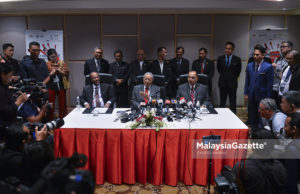 Perdana Menteri, Tun Dr. Mahathir Mohamad bercakap kepada media pada Persidangan Anti Rasuah 2018 dan Tadbir Urus Yang Baik dan Integriti bagi Pertumbuhan Ekonomi Mapam di Hotel Istana, Kuala Lumpur. foto SYAFIQ AMBAK, 30 OKTOBER 2018.