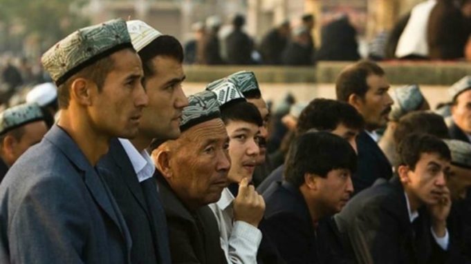 Etnik Uygur