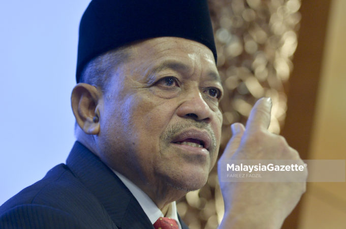 Sebutan semula kes cabul melibatkan bekas Menteri di Jabatan Perdana Menteri Datuk Seri Shahidan Kassim yang ditetapkan hari ini ditunda ke 25 Feb depan berikutan masalah kesihatan dan beliau dimasukkan ke Hospital Kuala Lumpur (HKL) semalam.