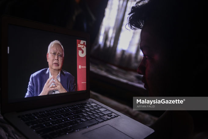 Bekas Perdana Menteri, Datuk Seri Najib Tun Abdul Razak bercakap pada Wawancara Eksklusif Bersama Najib Razak anjuran Sinar Harian ketika tinjauan lensa Malaysia Gazette di Kuala Lumpur. foto AFFAN FAUZI, 22 NOVEMBER 2018