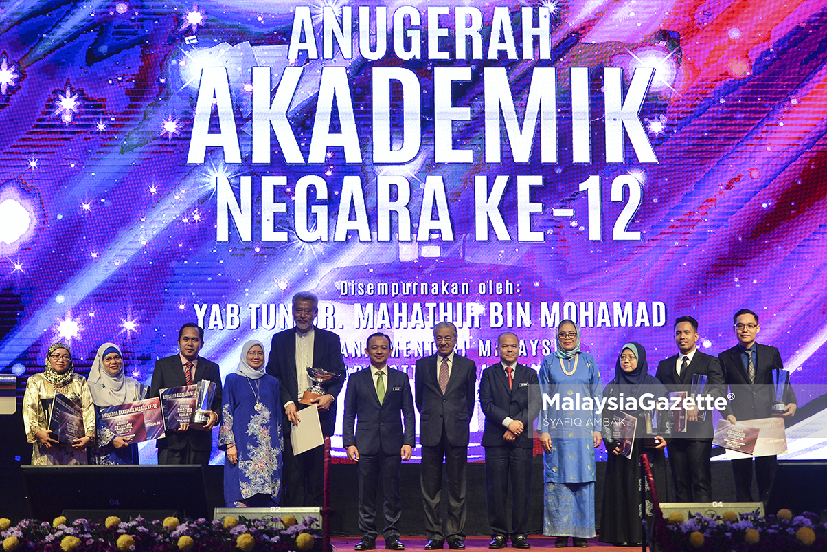 MGF27112018_ANUGERAH AKADEMIK10