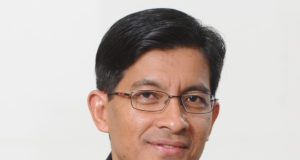 Ketua Pegawai Eksekutif BIMB Holdings Bhd. dan Bank Islam, Mohd Muazzam Mohamed