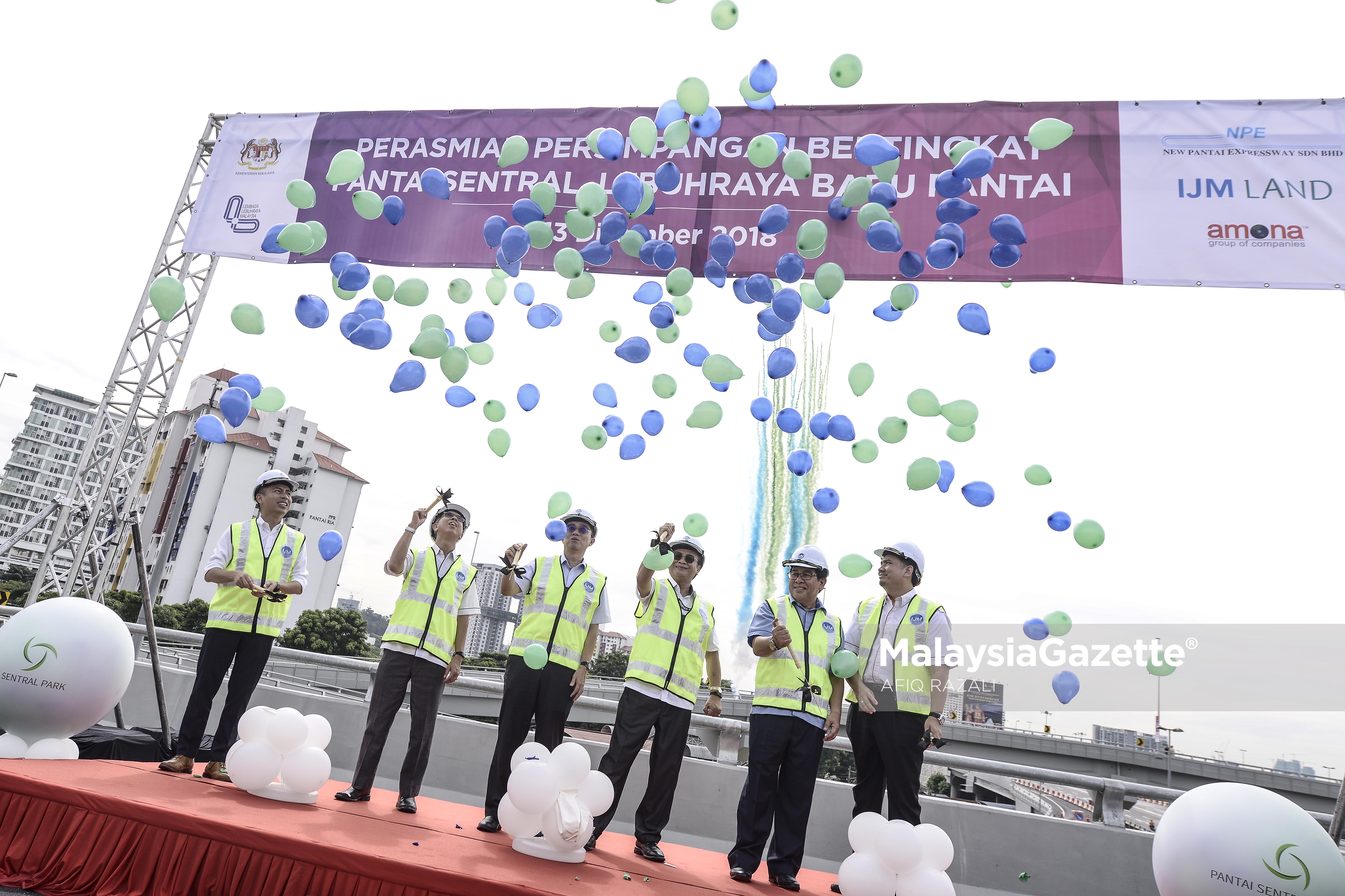 MGF13122018_PELANCARAN PERSIMPANGAN BERTINGAT PANTAI SENTRAL PARK OLEH TIMBALAN MENTERI KERJA RAYA_06