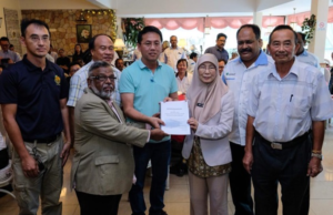 TPM terima memorandum daripada pekebun C. Highlands
