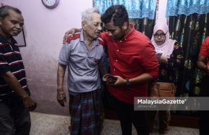 Daif punca warga emas rela jadi buta