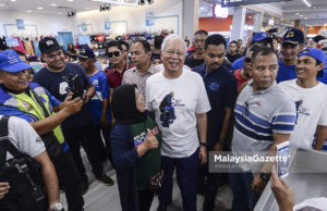 Najib #MaluApaBossku Kena Serbu Dengan Penduduk Semenyih