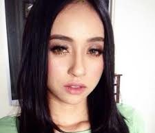 Tak mabuk dengan Aliff Aziz – Oktovia Manrose