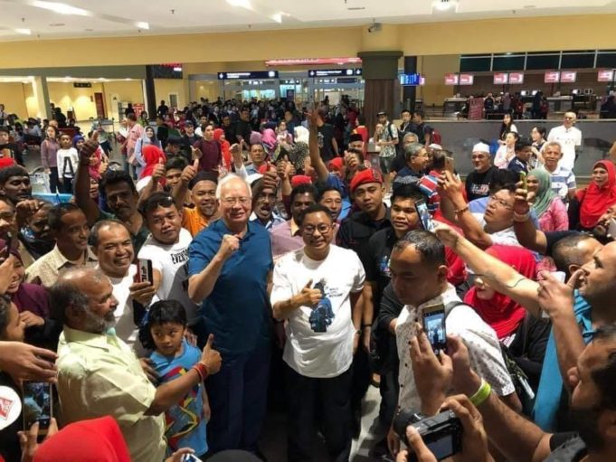Polis mengesahkan terima laporan mengenai program bekas Perdana Menteri Datuk Seri Najib Tun Razak di Langkawi.
