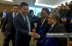 Saifuddin Nasution di Anugerah Perkhidmatan Cemerlang SSM