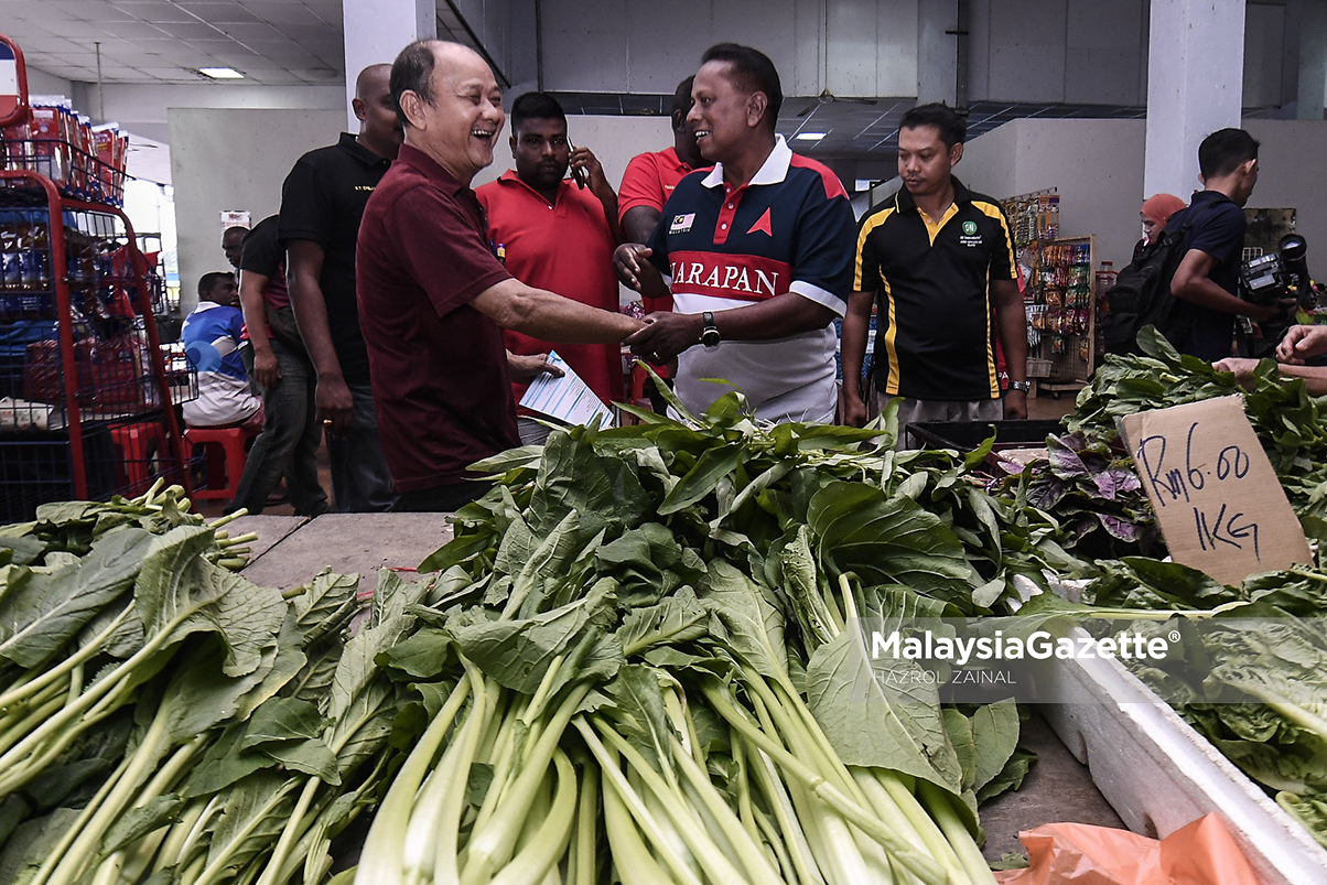 MGF31032019_STRERAM WALKABOUT PASAR01