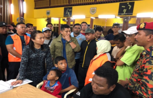 Lapan cedera dalam kejadian pokok tumbang di Gombak