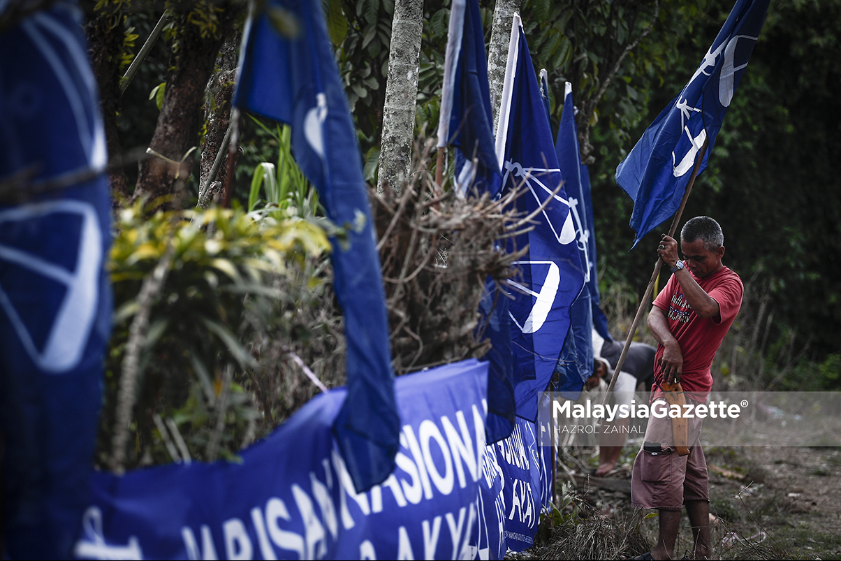 MGF02042019_PASANG BENDERA BN09