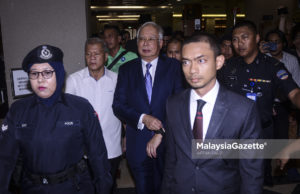 Saksi pertama kes Najib beri keterangan