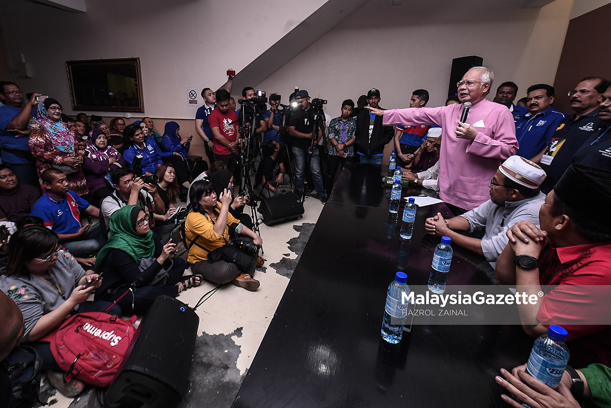 MGF04042019_NAJIB SANTAI BOSSKU02