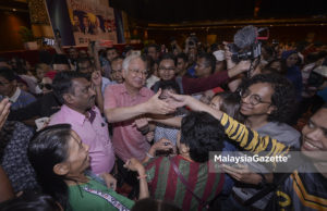 Najib tak puas hati solidariti UMNO