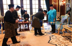 Tumpu bantu rakyat, jangan buang masa tabur fitnah dan reka cerita – Sultan Johor