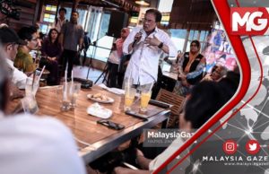 TERKINI : Reaksi dan Jawapan Anwar Ibrahim Isu ECRL!