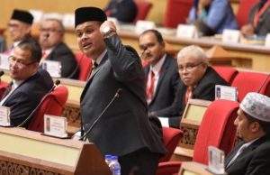 Mohd Akmal membidas ADUN DAP menuduh Kelantan paling tinggi HIV kerana tiada pawagam