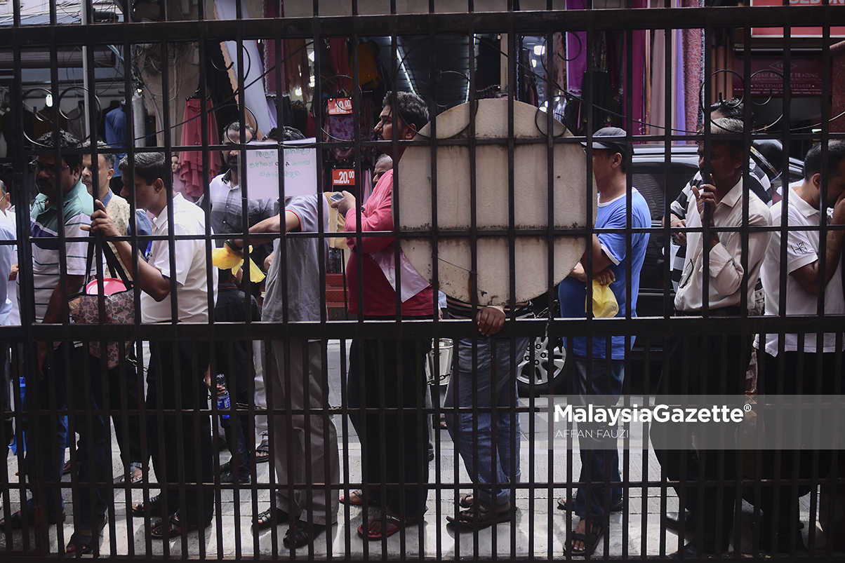 MGF12052019_PHOTO ESSAY BUBUR LAMBUK MASJID INDIA23