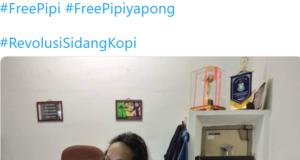 Firdaus Abdillah atau @pipiyapong ditahan polis kira-kira jam 7.30 malam semalam atas tuduhan menghina keluarga diraja Johor