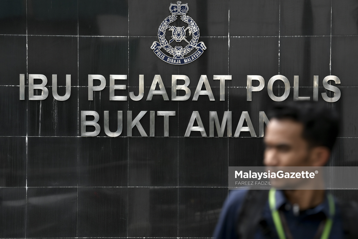 Enam Pegawai Kanan PDRM Naik Pangkat Dan Bertukar