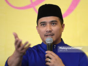 Aaron tuntut blog turun artikel atau berdepan laporan polis