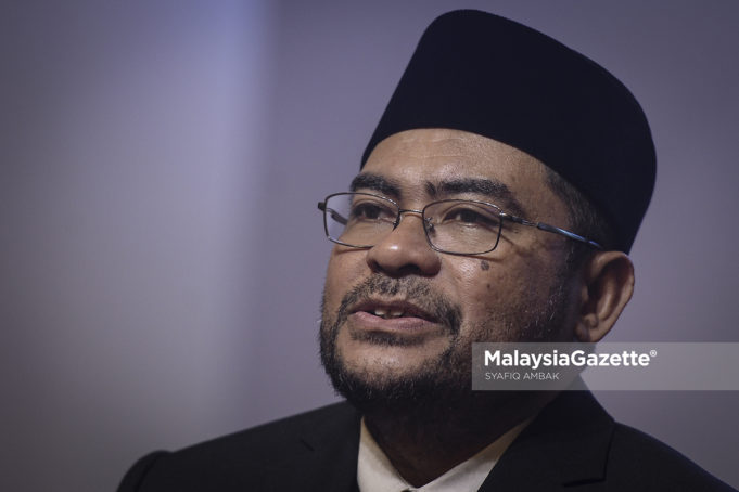 Menteri di Jabatan Perdana Menteri, Datuk Seri Dr. Mujahid Yusof bercakap pada Majlis Zakat Korporat 2019 di Hotel Tenera, Bangi, Selangor. foto SYAFIQ AMBAK, 13 JUN 2019