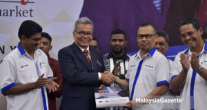 Datuk Seri Mohd Redzuan Yusof