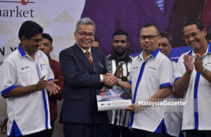 Datuk Seri Mohd Redzuan Yusof