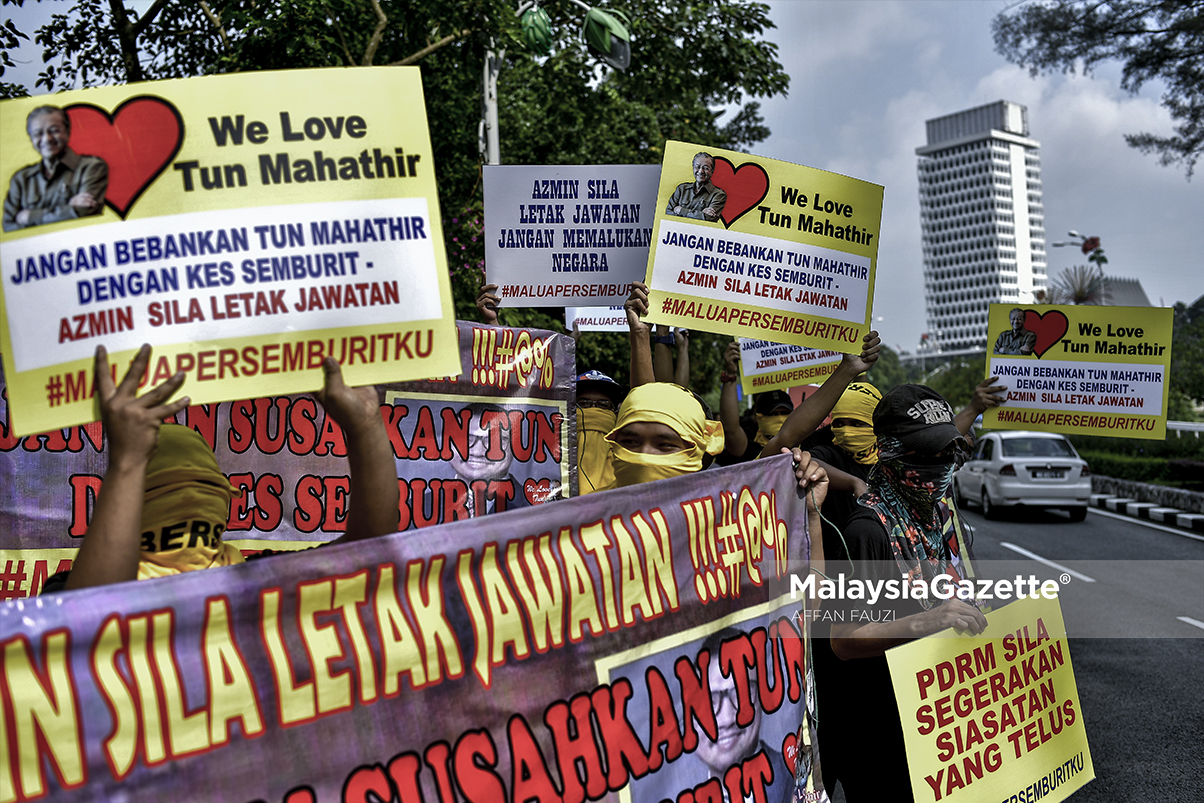MGF04072019_DEMOSTRASI MENDESAK AZMIN LETAK JAWATAN02