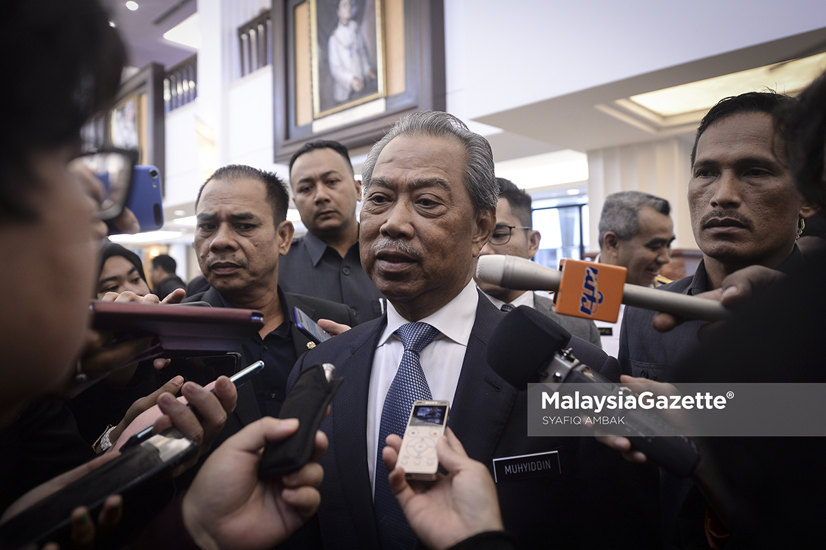 Had Umur Belia: Muhyiddin Hairan Mengapa Johor Buat Pusingan U