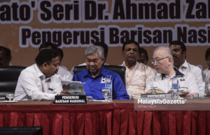 Kenyataan kemungkinan MIC sertai PN, Ahmad Zahid akan bincang bersama Vigneswaran