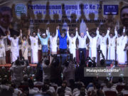 Bubar Parlimen – itu keputusan blok pembangkang yang disampaikan kepada Agong