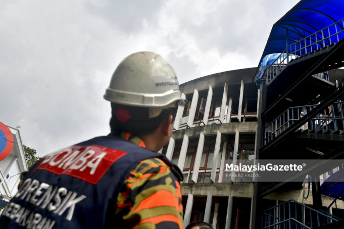 MGF28082019_MASZLEE LAWAT KEBAKARAN UM_17