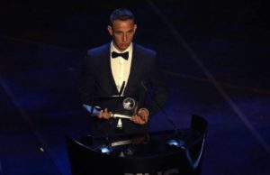 Anugerah Puskas milik Zsori