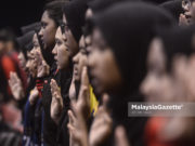 Mensosialisasi budaya rakyat Malaysia dengan pelajar antarabangsa