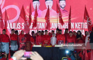 Tun Mahathir ingatkan komponen PH jangan angkuh dengan rakyat