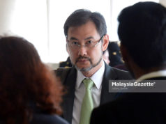 Bekas CEO 1MDB tidak tahu sebab dakwaan terhadapnya berubah