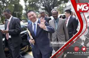 TERKINI : Hina Sultan Selangor: Nga Kor Ming Beri Keterangan di Bukit Aman