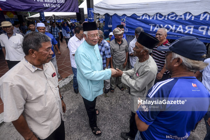 MG011119_NAJIB RAZAK BERSAMA PENDUDUK12