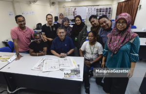 Siapa yang main sentimen kaum? – Salahuddin
