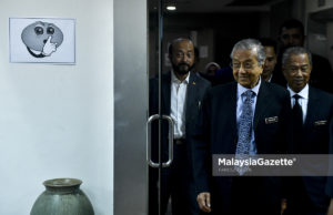 Reaksi Tun Dr Mahathir Mohamad di Sidang Media