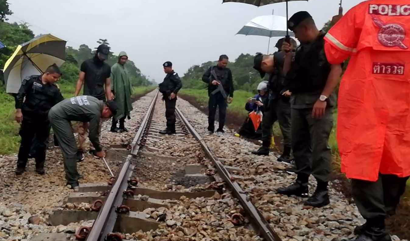 Letupan bom di landasan kereta api di Narathiwat