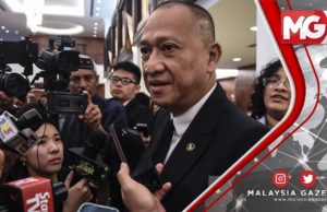 TERKINI : TAK TUNAI JANJI!!! “Pengundi Cina Akan Terus Tolak PH” – Nazri Aziz